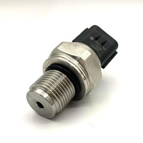 New Pressure Sensor Switch 7861-93-1811/1812 for Komatsu PC200-8 Excavator