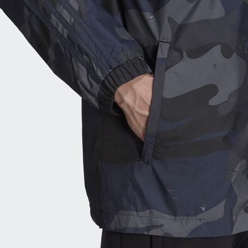 سترة واقية من الرياح برسومات Camo Pack من adidas Originals للرجال in Saudi Arabia
