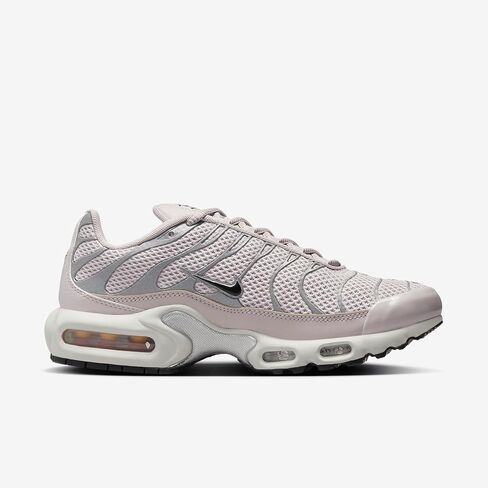 Nike Air Max Plus Women’s Shoes (DZ3671-100 ، White/Black/Picante Red/Citron Pulse) in Saudi Arabia