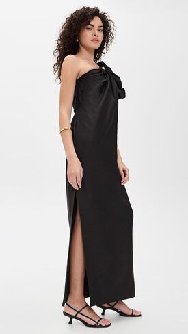 Women's CIRA Dress in Saudi Arabia