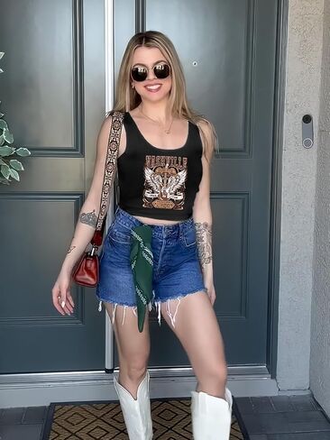 Cowgirl Cropped Tank Tops Summer Country Concert Outfits for Women Western Cowboy Vintage Graphic Crop Top in Saudi Arabia