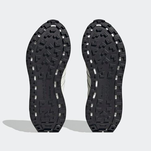 حذاء رياضي نسائي ماركة Adidas Originals Retropy E5 in Saudi Arabia