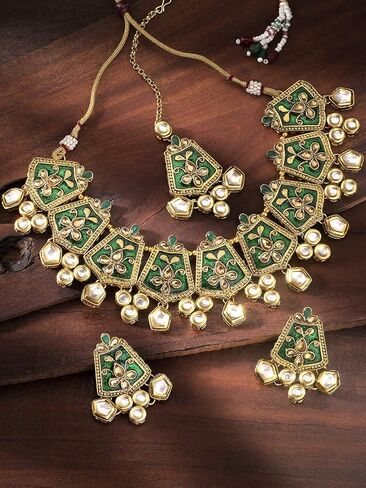 Aheli Fancy Indian Wedding Wear Maroon Enamel Necklace Earrings Set Ethnic Traditional Fashion Jewelry for Women in Saudi Arabia
