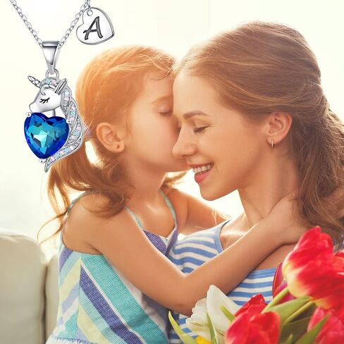 vjoypro يونيكورنز الهدايا للفتيات، الفضة يونيكورن القلب كريستال قلادة القلائد الأولية هدايا عيد ميلاد للفتيات في سن المراهقة الفتيات هدايا المجوهرات للفتيات في سن المراهقة ابنة حفيدة ابنة أخت in Kuwait