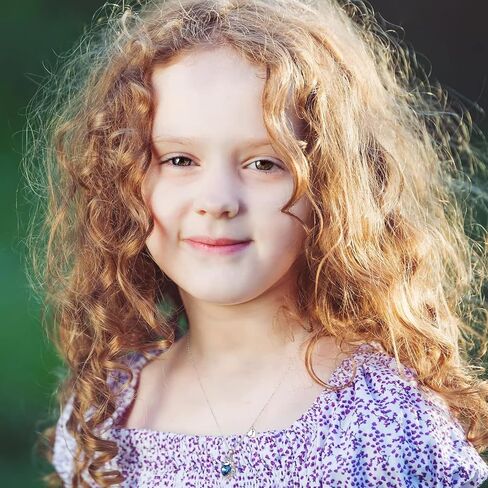 vjoypro يونيكورنز الهدايا للفتيات، الفضة يونيكورن القلب كريستال قلادة القلائد الأولية هدايا عيد ميلاد للفتيات في سن المراهقة الفتيات هدايا المجوهرات للفتيات في سن المراهقة ابنة حفيدة ابنة أخت in Kuwait