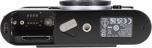 كاميرا Leica M11 Rangefinder (أسود) (20200) + بطاقة ذاكرة سعة 64 جيجابايت + برنامج Corel Photo + قارئ بطاقات + حافظة + حامل ثلاثي مرن + طقم تنظيف + محفظة ذاكرة in Saudi Arabia