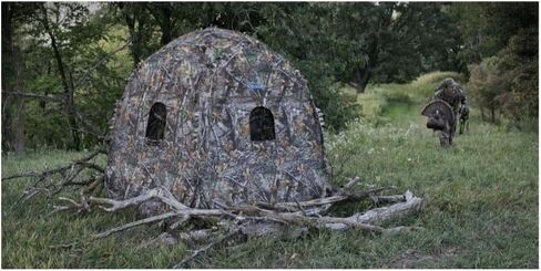Ameristep Outhouse خفيف الوزن ومتين للصيد من الفولاذ الزنبركي المطحلب والبلوط المكفوفين في الريف - إخفاء 1 هنتر - سهولة الإعداد والإزالة in Kuwait