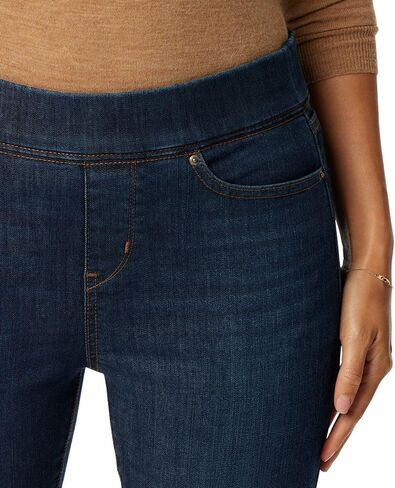 Signature by Levi Strauss & Co. Gold Women's Totally Shaping Pull-On Skinny Jeans (Available in Plus Size), Noir, 14 Short in Saudi Arabia