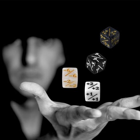 48 قطعة النرد MTG عدادات النرد الرمزي، Magic The Gathering Glitter Sparkle Dice، Loyalty Dice Starry Marble D6 مكعب النرد متوافق مع MTG، CCG، ملحقات ألعاب البطاقات (أسود وأبيض) in Kuwait