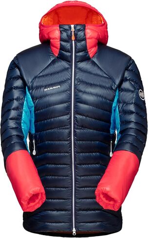 سترة بغطاء للرأس من Mammut Eigerjoch Advanced IN - للنساء، أزاليا، متوسط، 1013-01670-3637-114 in Saudi Arabia
