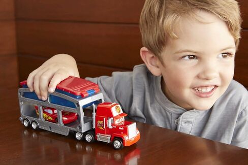 Mattel Disney Pixar Cars Stunt and Splash Red with Exclusive Color Change Lightning McQueen Vehicle, Color Changers Playset For Transforming Paint Job Vehicles, Kids Birthday For Kids Age 4 and Older in Saudi Arabia