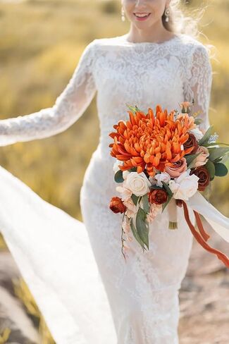 Briful 6'' Large Heads Chrysanthemums Artificial Flowers-Fall Decor 6 Stems 26''Autumn Mum Fake Flowers Bouquet, Yellow Silk Flowers for Home Weddings Farmhouse Patio Garden Decor in Kuwait