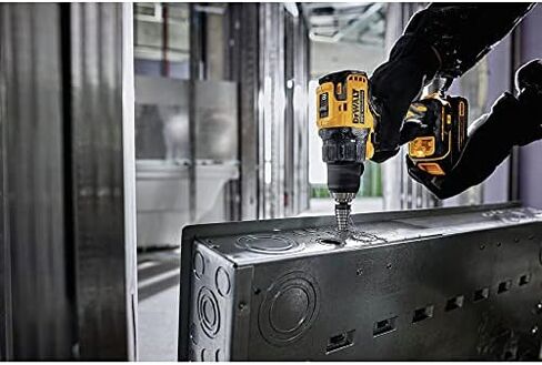 مثقاب لاسلكي DEWALT ATOMIC 20V MAX*، مقاس 1/2 بوصة، أداة فقط (DCD708B) in Kuwait