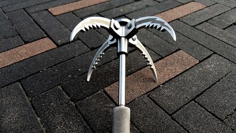 Grappling Hook Folding Claw Multifunctional Stainless Steel Outdoor Survival Gear Suitable for Outdoor Survival, Branch Trimming, Fishing Boat and Vehicle Towing in Saudi Arabia