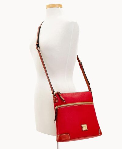حقيبة يد Dooney & Bourke، حقيبة كروس من Pebble Grain in Kuwait