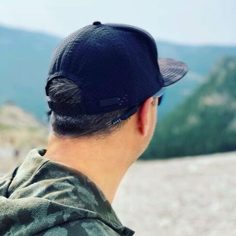 حزام كابل Luxe Performance قابل للتعديل بدون ذيل وحزام نظارات شمسية وحامل نظارات للنظارات الشمسية أو النظارات أو النظارات الطبية - Luxe Clear 14" in Kuwait