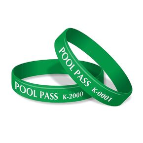 SmartSign (Pack of 100) 7“ L x 0.5“ W x 0.06“ Kids “Pool Pass" Wristbands with Consecutive Numbering and Prefix K, 1/16 inch Silicone Rubber, Green and White