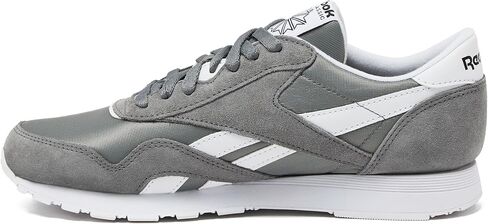 للنساء من Reebok CL lthr EB حذاء رياضي مساير للموضة in Saudi Arabia