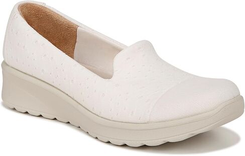 BZees Womens Galaxy Slip-On Folkstone Blue Eyelet 8.5 W in Saudi Arabia