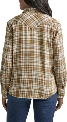 Lee Women's Legendary Slim Fit Western Snap Shirt, Understated Ground in Saudi Arabia