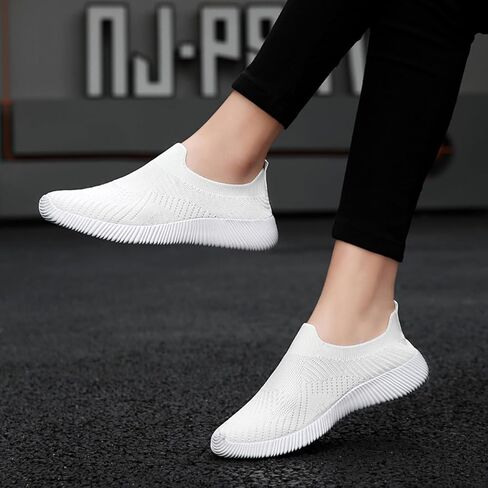 Foreign Trade New Flying Weaving Mesh Breathable Women's and Men's Shoes Women's Sneaker in Saudi Arabia