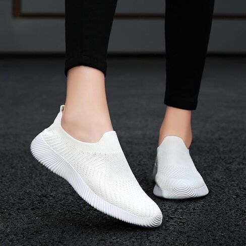 Foreign Trade New Flying Weaving Mesh Breathable Women's and Men's Shoes Women's Sneaker in Saudi Arabia