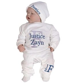 Customizable Newborn Baby Outfit Set Personalized Oatmeal Sleeper with Footies, Matching Hat, Embroidered Romper Ideal for Baby Shower Coming Home Christmas Gifts Unisex Design for Infant Boys (A)