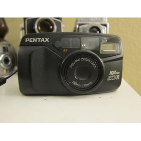 Pentax IQ Zoom EZY-R 35mm Zoom Camera