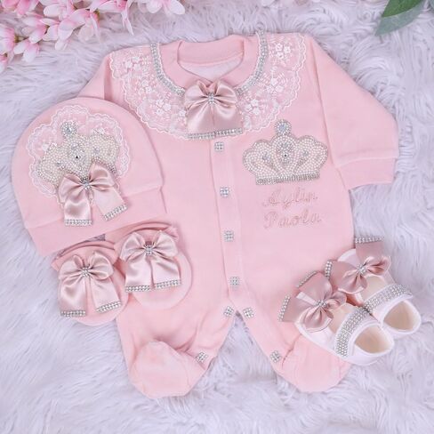 Custom Newborn Baby Clothes Set for Girls – 3 PCS Personalized 100% Cotton Romper, Cap, and Mittens – Unique Outfit in Saudi Arabia