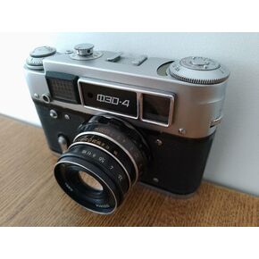 FED-4 USSR Soviet Union Russian 35 mm Rangefinder Camera