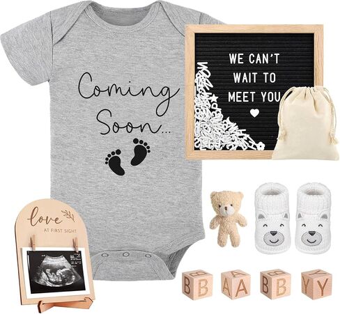 9 PCS Adpressed Agrencerces ، تشمل أحذية Baby Babysuit Board Board Board و Sign Sign Surprise إعلان مفاجئ لـ Grandparents Partner Family Family (White Come-Soon-Grey Shoe) in Kuwait