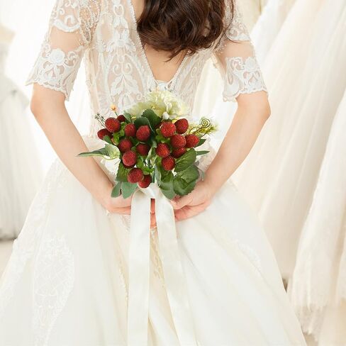 عبوتان من التوت الاصطناعي، باقة فواكه محاكاة مع أوراق زهور نابضة بالحياة وتوت نباتي لديكور المنزل والمطبخ وحفلات الزفاف والدعائم التصويرية (أحمر) in Kuwait