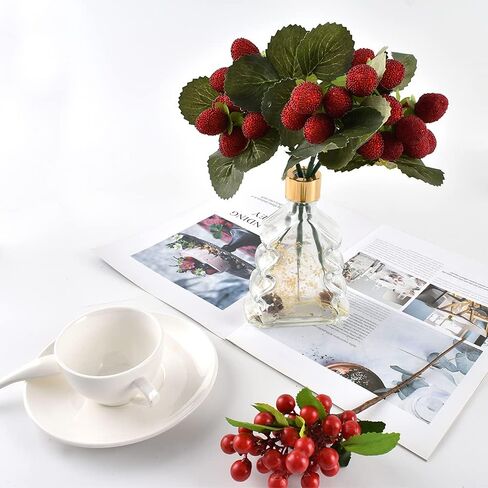 عبوتان من التوت الاصطناعي، باقة فواكه محاكاة مع أوراق زهور نابضة بالحياة وتوت نباتي لديكور المنزل والمطبخ وحفلات الزفاف والدعائم التصويرية (أحمر) in Kuwait