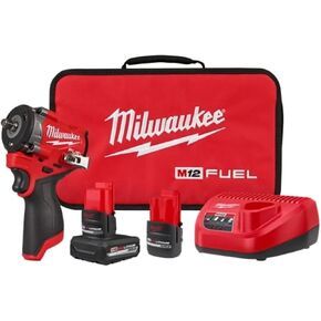 Milwaukee 2562-22 M12 FUEL™ Stubby 3/8" Impact Wrench Kit