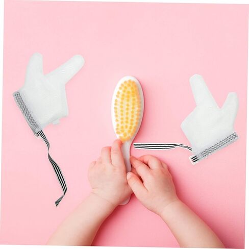 1pair Boy Girl Stop Thumb Sucking Gloves -Scratch Kit for Boy Girl Year in Kuwait