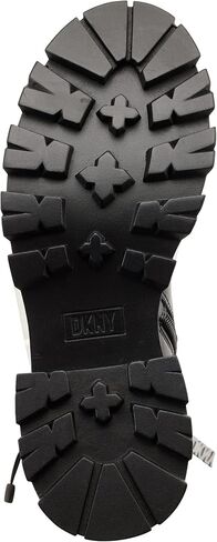 DKNY حذاء عصري برباط ونعل عريض للنساء in Kuwait