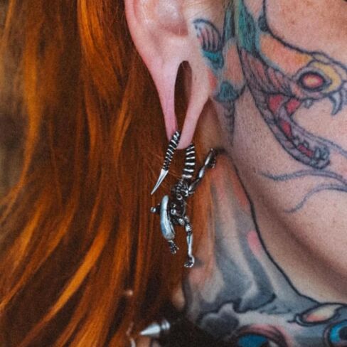 PUNKYOUTH 1 Pair Ear Hanger Weights For Stretched Ears 6g 4mm Dangle Gauges Expander Plug Tunnles Piercing Earrings in Saudi Arabia