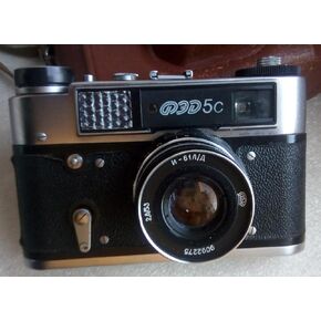 FED-5C USSR Soviet Union Russian 35 mm Rangefinder Film Camera Industar-61 L/D Lens