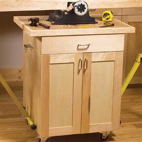 Woodworking Project Paper Plan To Build 3 Mobile Carts - Material Not Included