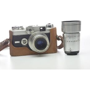 Vintage Argus C-Forty Four 35mm Rangefinder CameraAS PICTURED