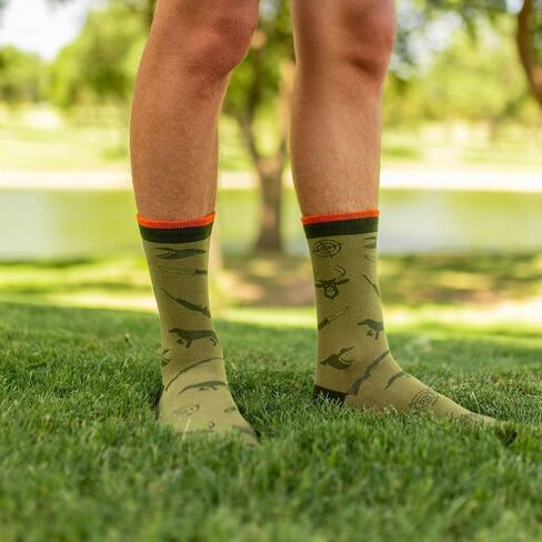 Lavley Born To Hunt, Forced To Work Socks for Men - Funny Gift for Deer Hunters and Outdoorsmen in Kuwait