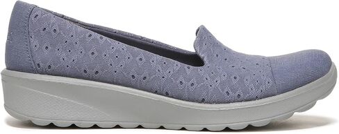 BZees Womens Galaxy Slip-On Black Eyelet 8 W in Kuwait