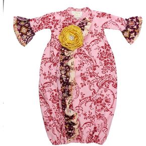 Haute Baby Cranberry Garden Valentine's Day Home Gown – Baby Girl Embroidery Patch Outfit (Newborn, Pink)