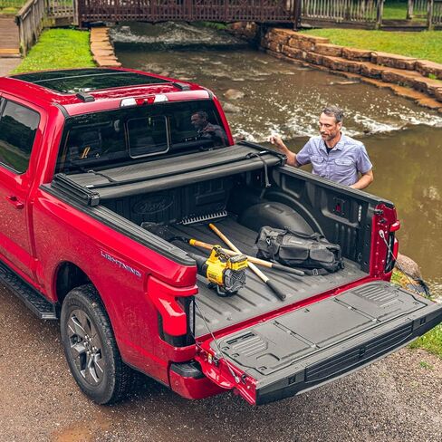 غطاء تونيو لسرير الشاحنة القابل للطي من RealTruck Extang Trifecta 2.0 | 92702 | يناسب 2022 - 2024 Ford F-150 (بما في ذلك Raptor/Lightning) سرير 5 أقدام و7 بوصات (67.1 بوصة) in Kuwait