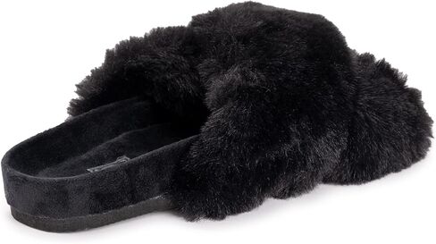 MUK LUKS Women's Hydrangea Slipper in Saudi Arabia