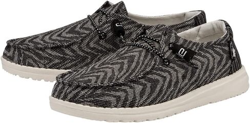 حذاء ويندي شامبراي للنساء من هاي دود | حذاء نسائي | حذاء بدون كعب برباط للنساء | مريح وخفيف الوزن in Kuwait