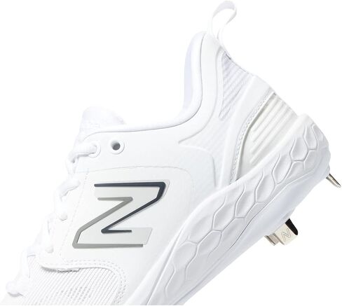 New Balance Men's Fresh Foam X 3000 V6 Metal Baseball Shoe, White/White, 11 in Saudi Arabia