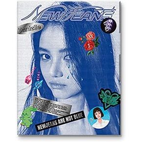 DREAMUS NewJeans New Jeans 1st EP Album Bluebook Version CD+Mini Poster On Pack+Log Book+Pin-up Book+Phoning Manual Book+ID Card+Sticker Pack+Photocard+Tracking Sealed (HANNI Version)