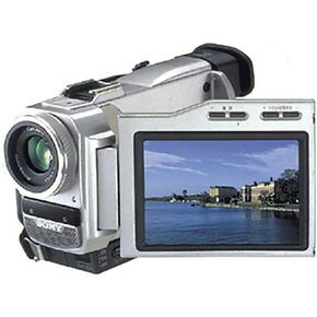 SONY Dcr-Trv8K Digital Video Camera Mini Dv Casette [International Version, No Warranty]