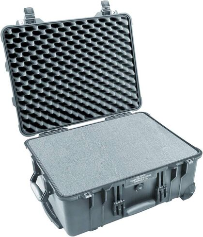 Pelican 1610 Case With Padded Dividers (Black) in Saudi Arabia